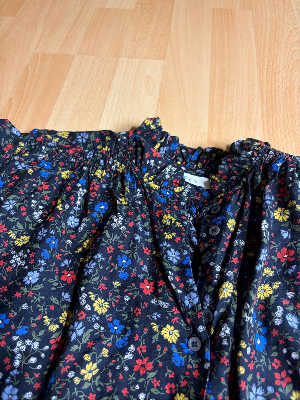Doen O’Keefe Blouse Black and Wildflower Floral Smocked-Yoke Peasant Blouse S - Picture 10 of 15